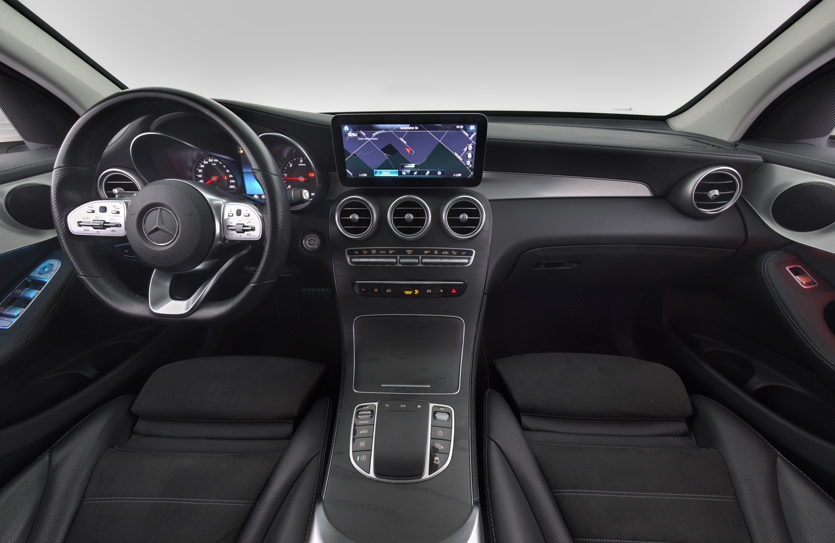 MERCEDES-BENZ GLC 2020