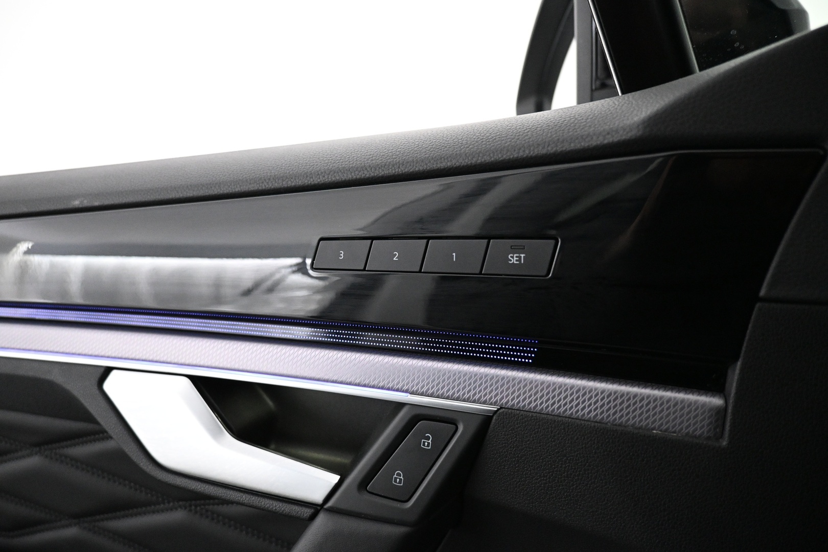 VOLKSWAGEN Touareg 2021