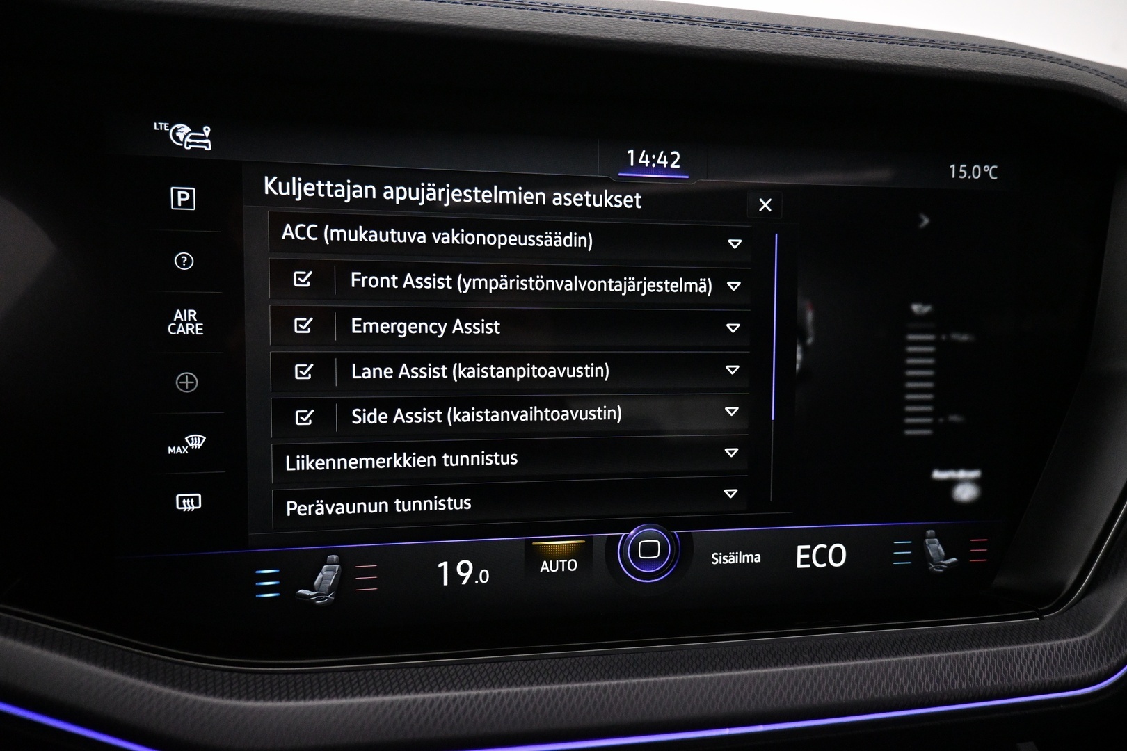 VOLKSWAGEN Touareg 2021