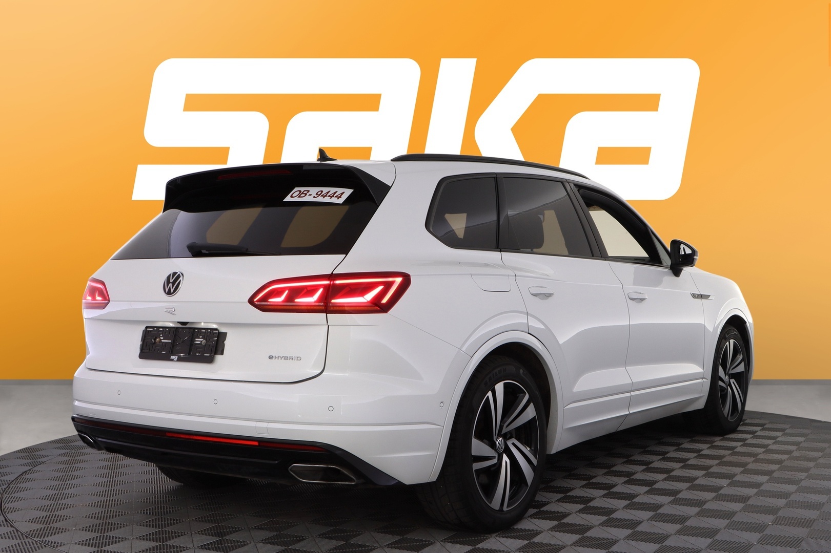 VOLKSWAGEN Touareg 2021