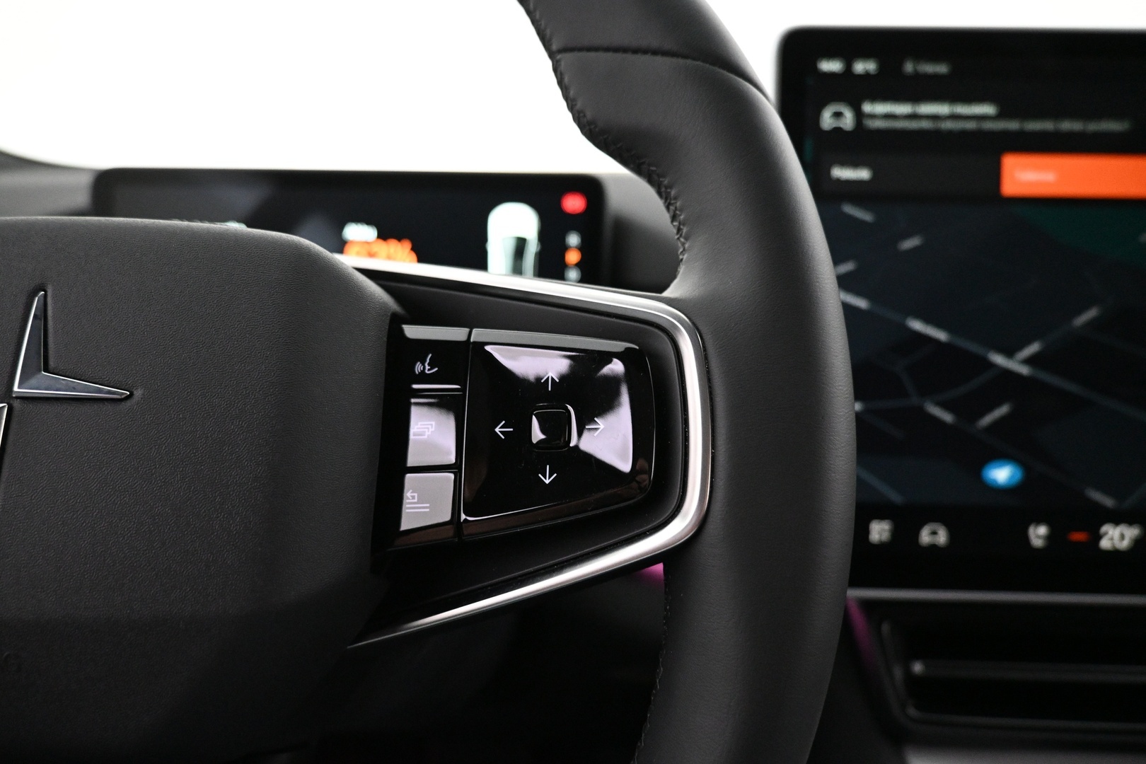 POLESTAR 4 2026