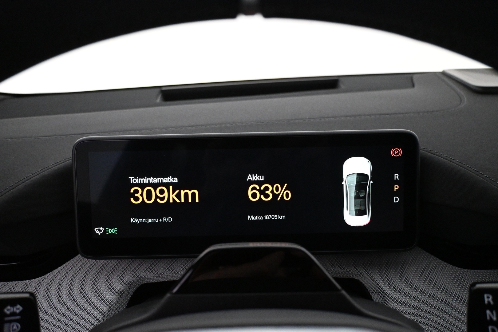 POLESTAR 4 2026