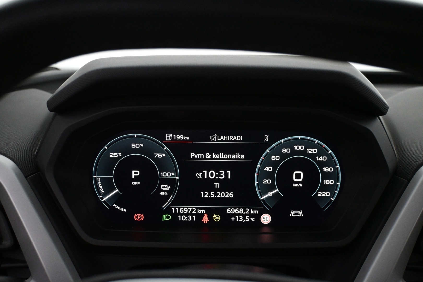 AUDI Q4 e-tron 2023