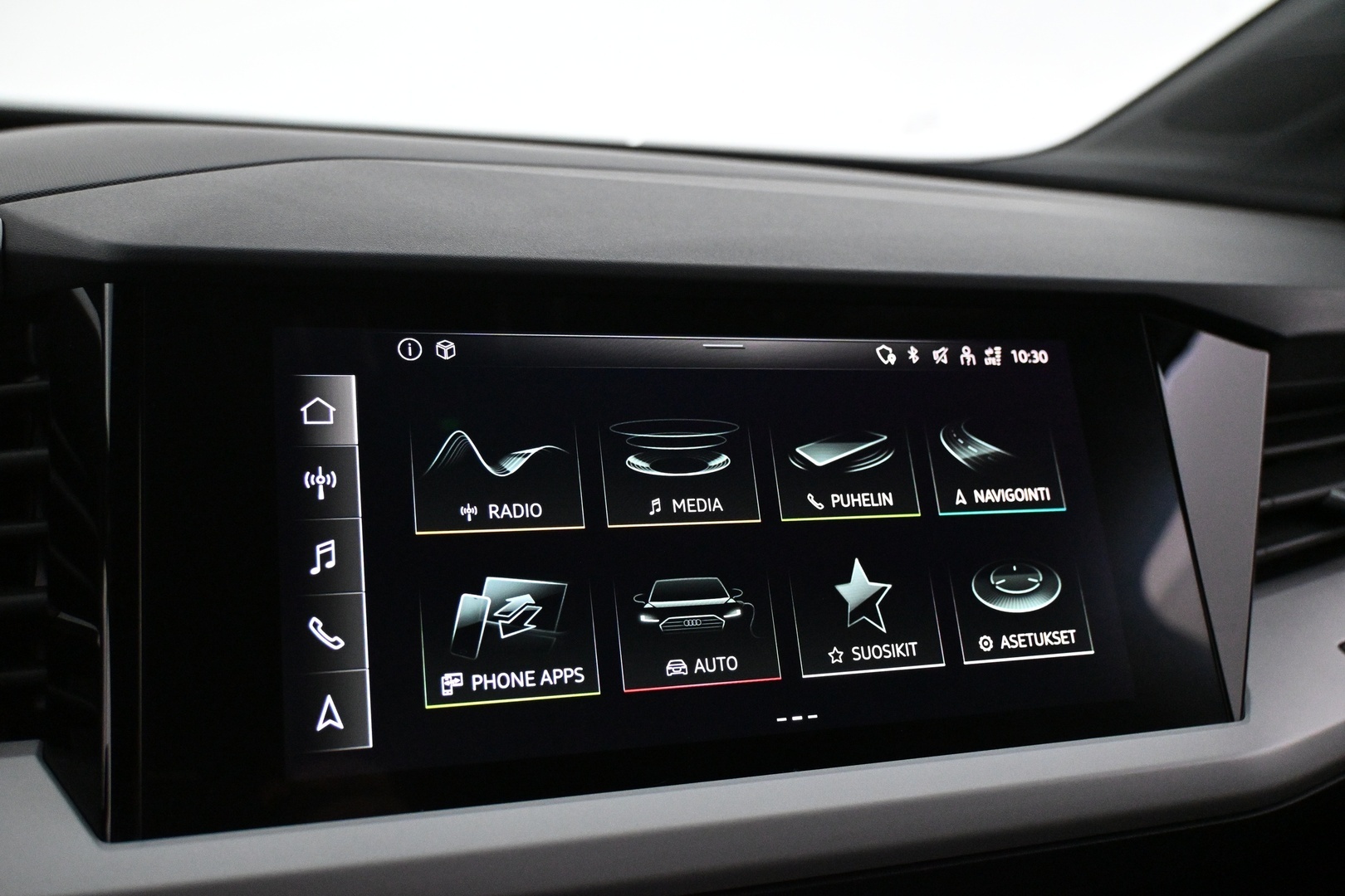 AUDI Q4 e-tron 2023