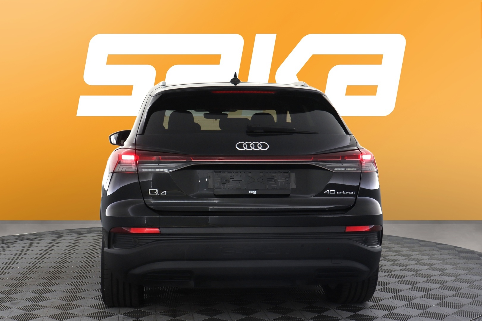 AUDI Q4 e-tron 2023