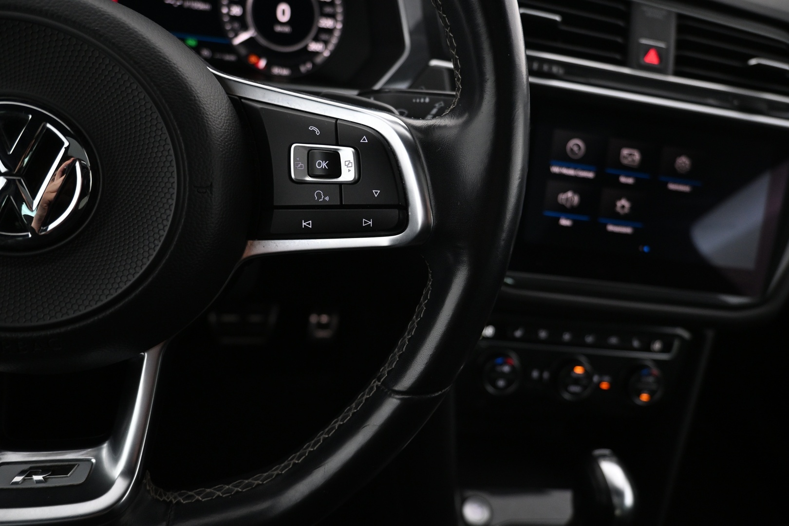 VOLKSWAGEN Tiguan 2018