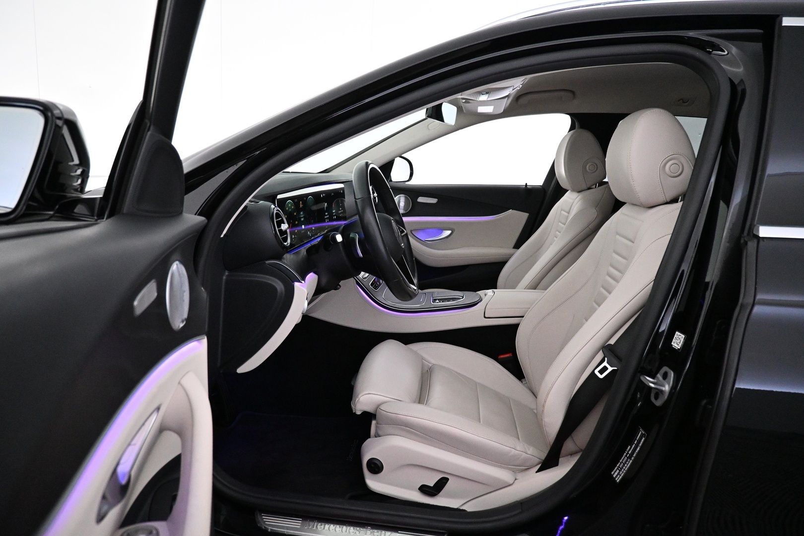 MERCEDES-BENZ E 2021