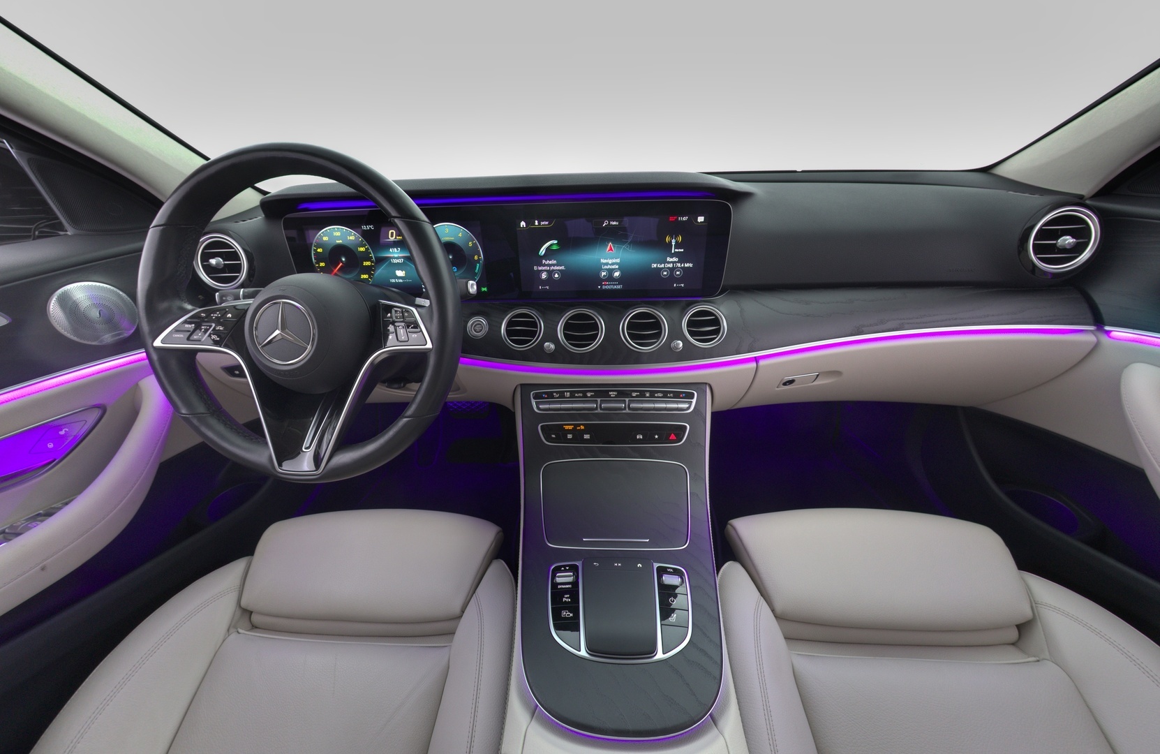 MERCEDES-BENZ E 2021