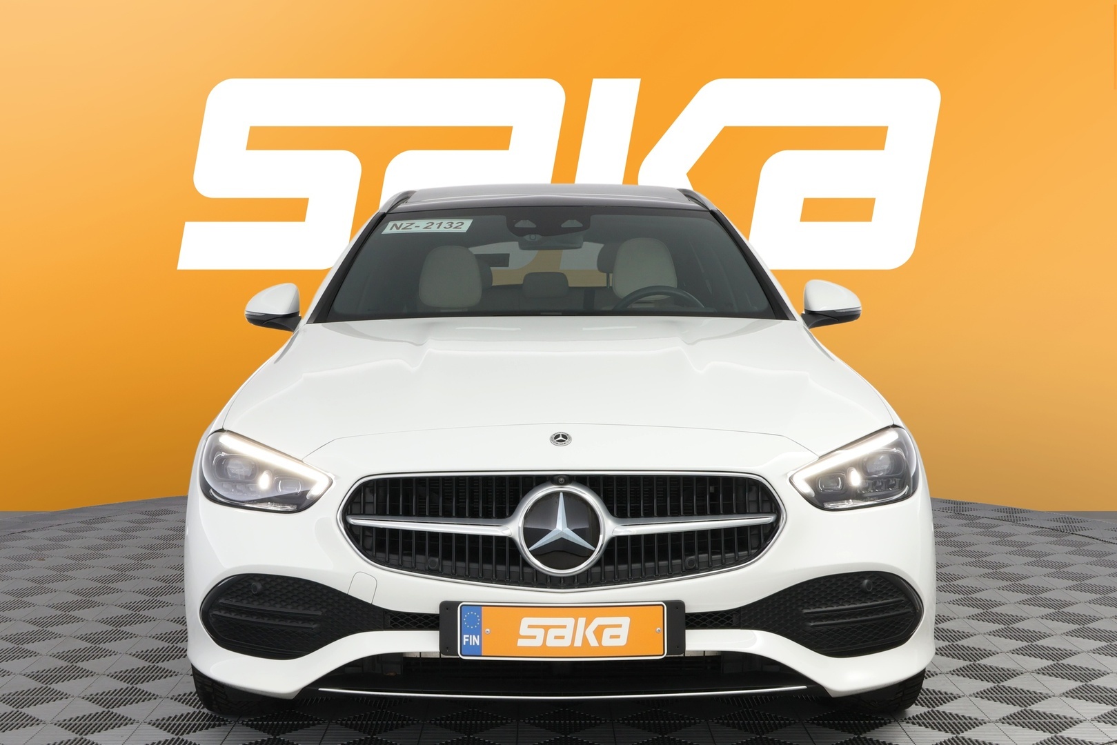 MERCEDES-BENZ C 2023