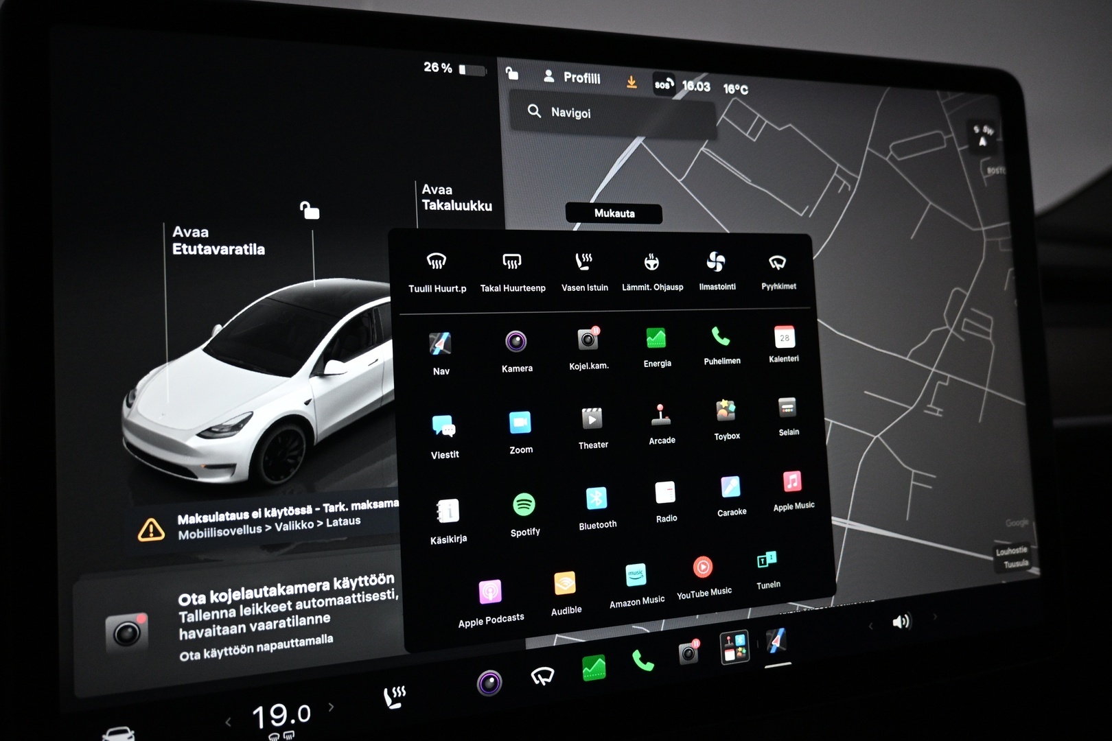 TESLA Model Y 2024