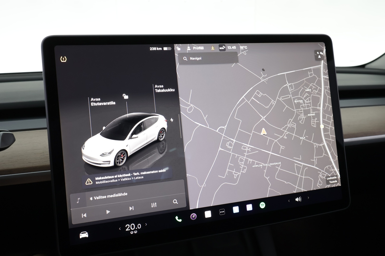 TESLA Model 3 2023