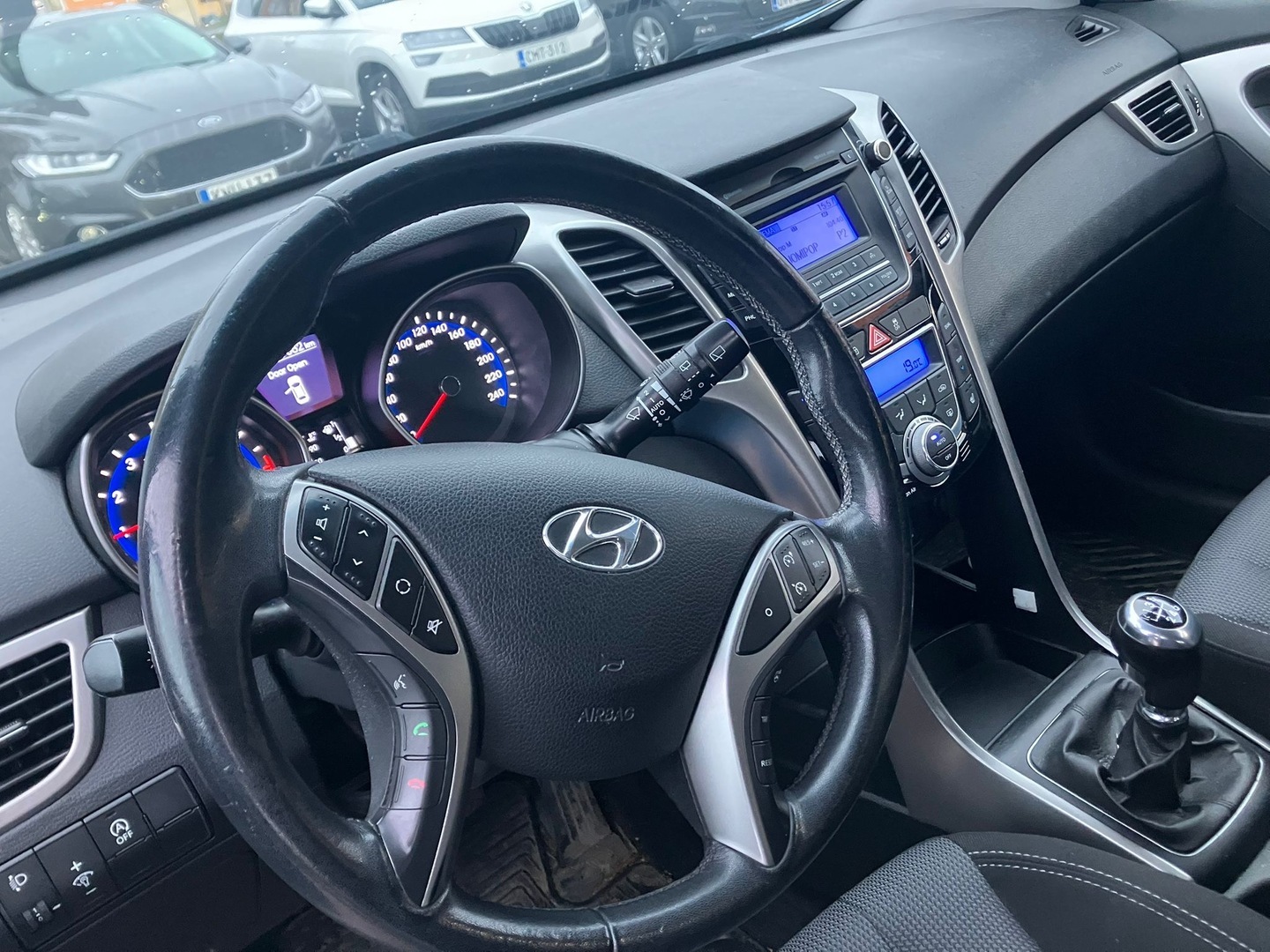 HYUNDAI I30 2013