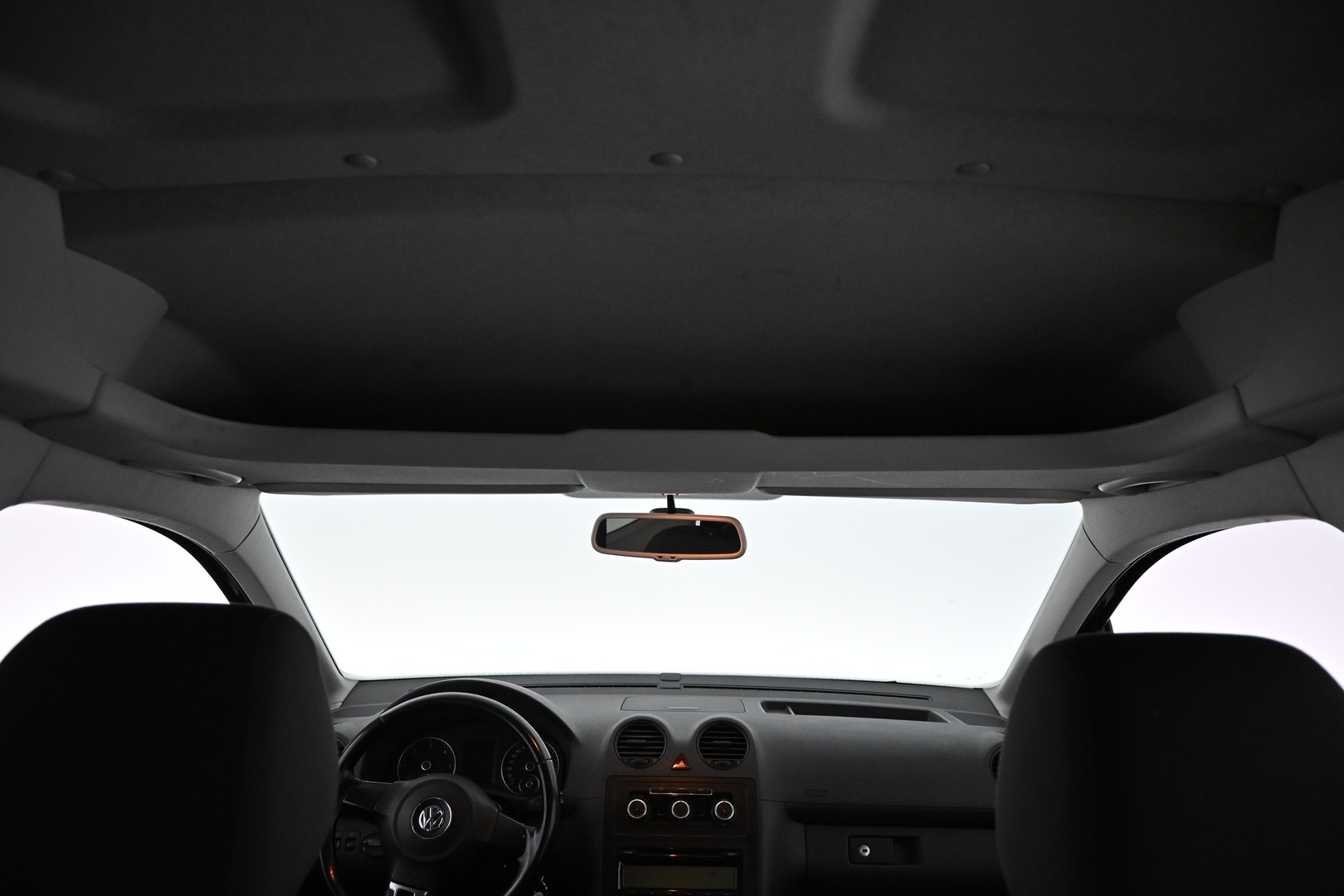 VOLKSWAGEN Caddy 2011