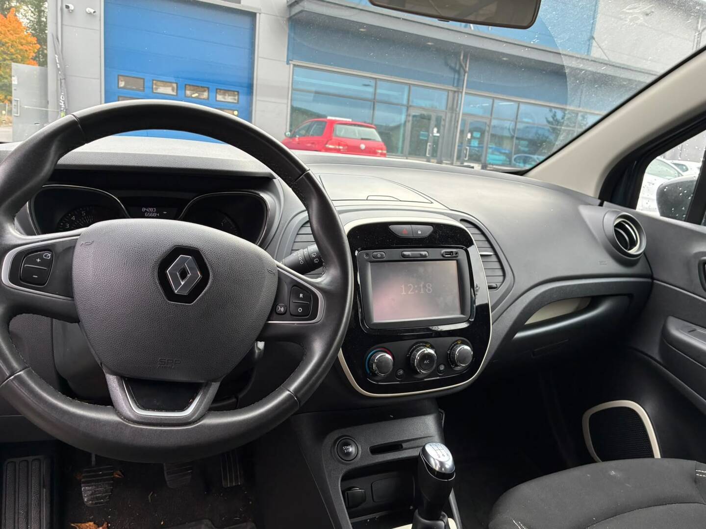 RENAULT Captur 2019