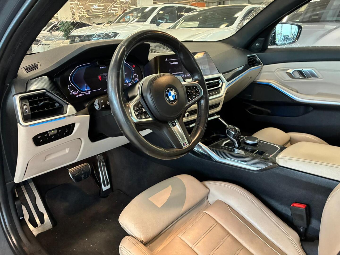 BMW 330 2020