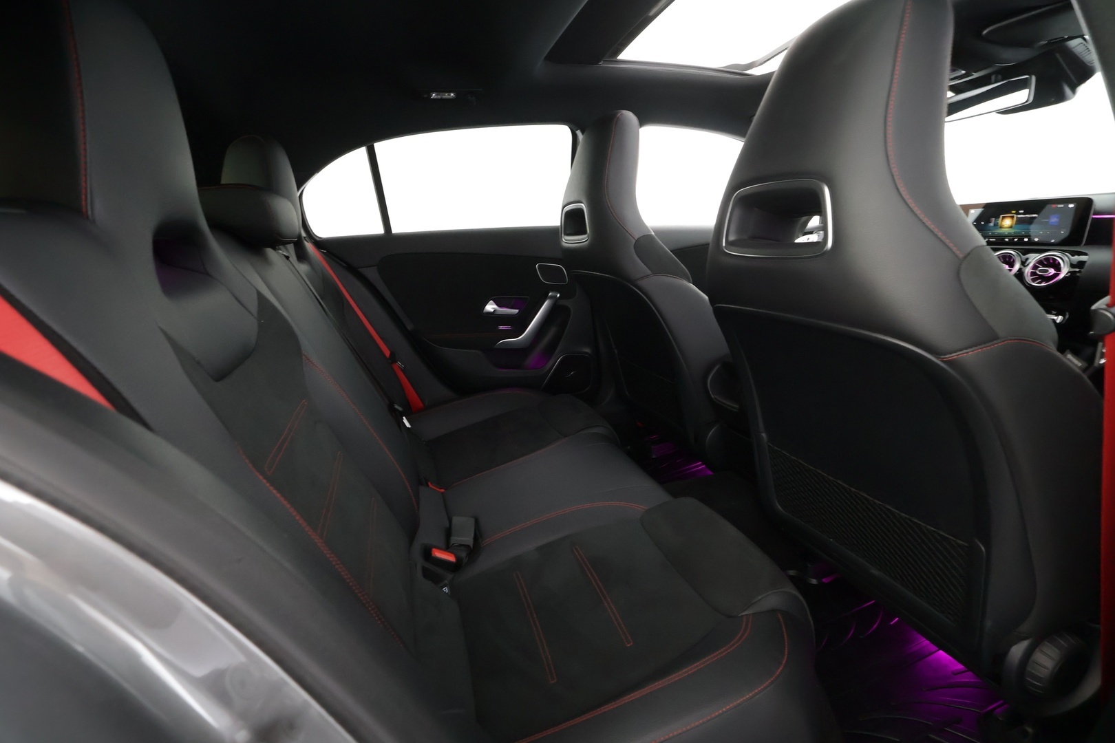 MERCEDES-BENZ A 35 AMG 2019