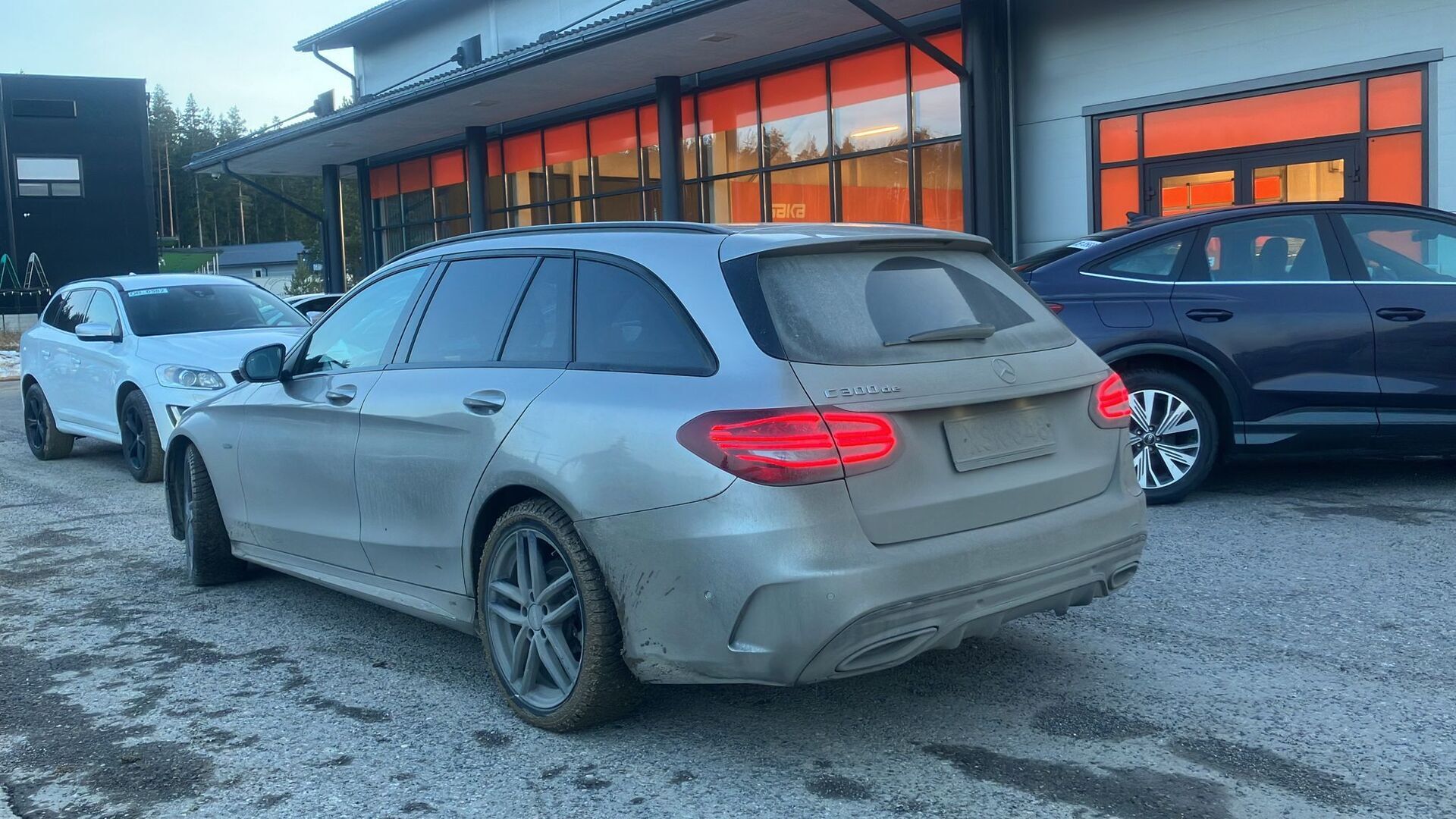 MERCEDES-BENZ C 2021