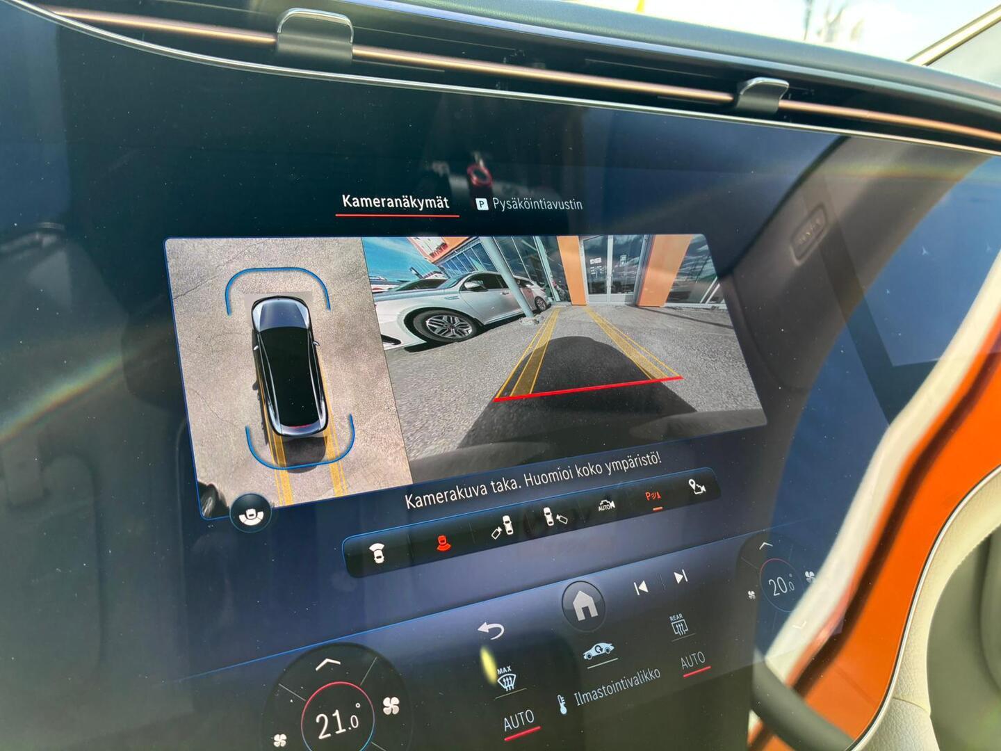 MERCEDES-BENZ EQE 2023