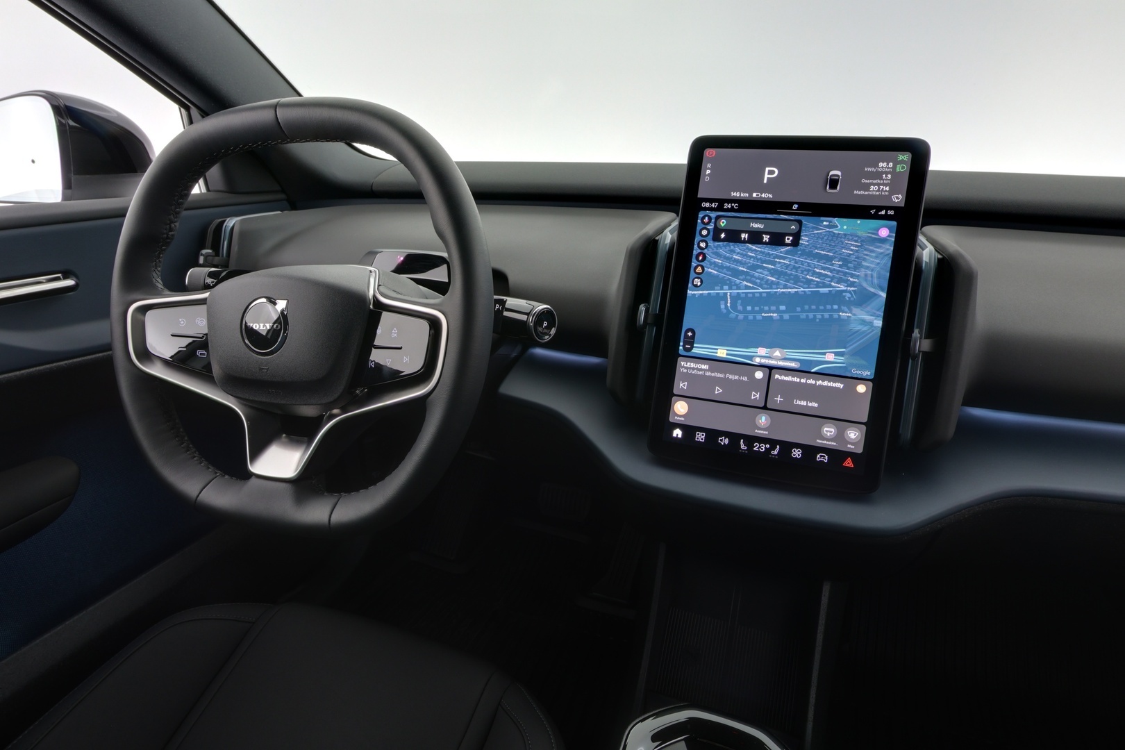 VOLVO EX30 2024