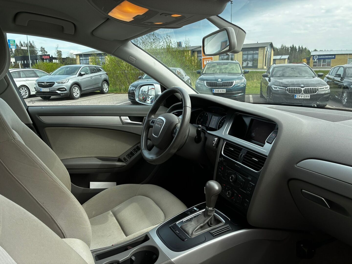 AUDI A4 2011