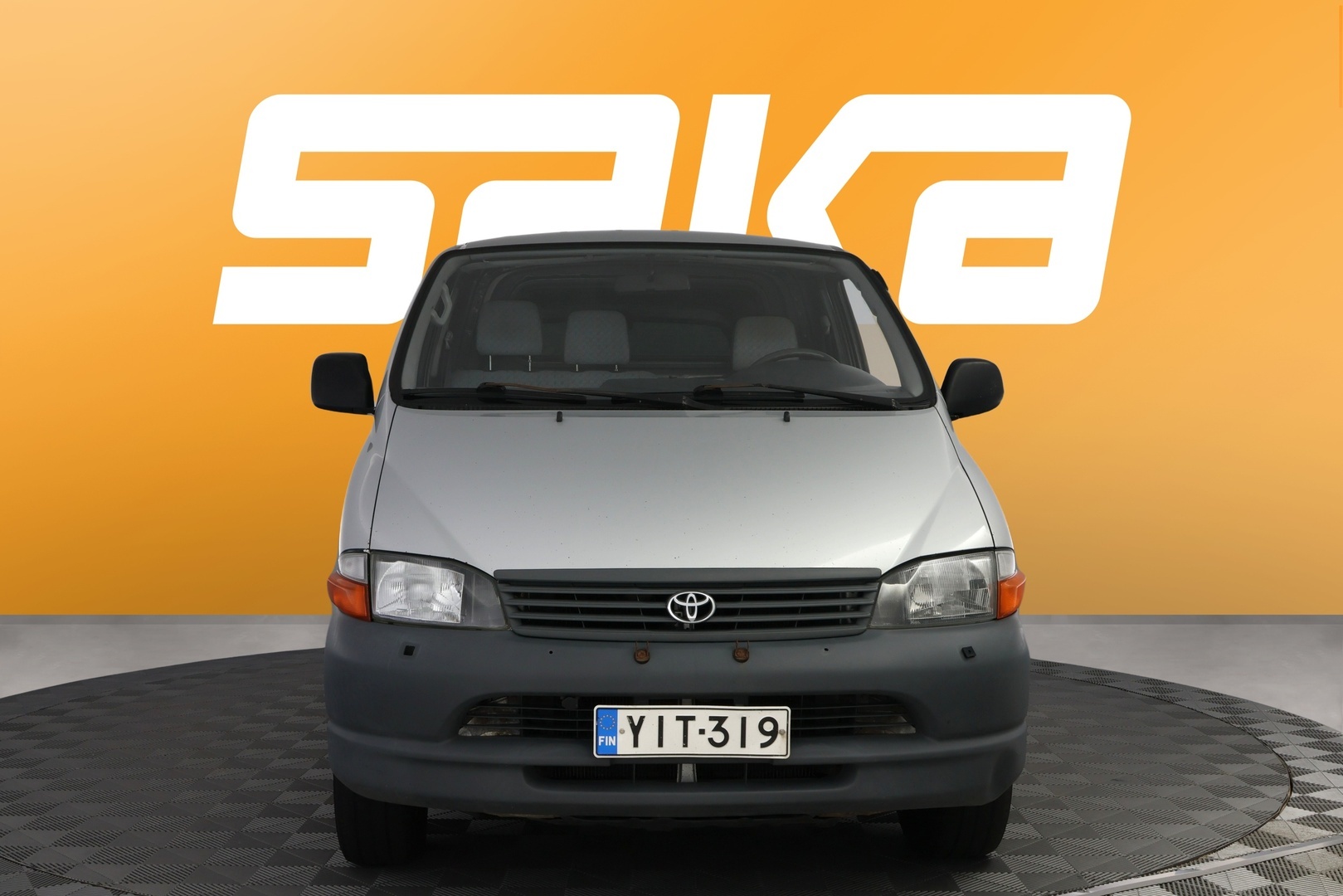 TOYOTA Hiace 2002