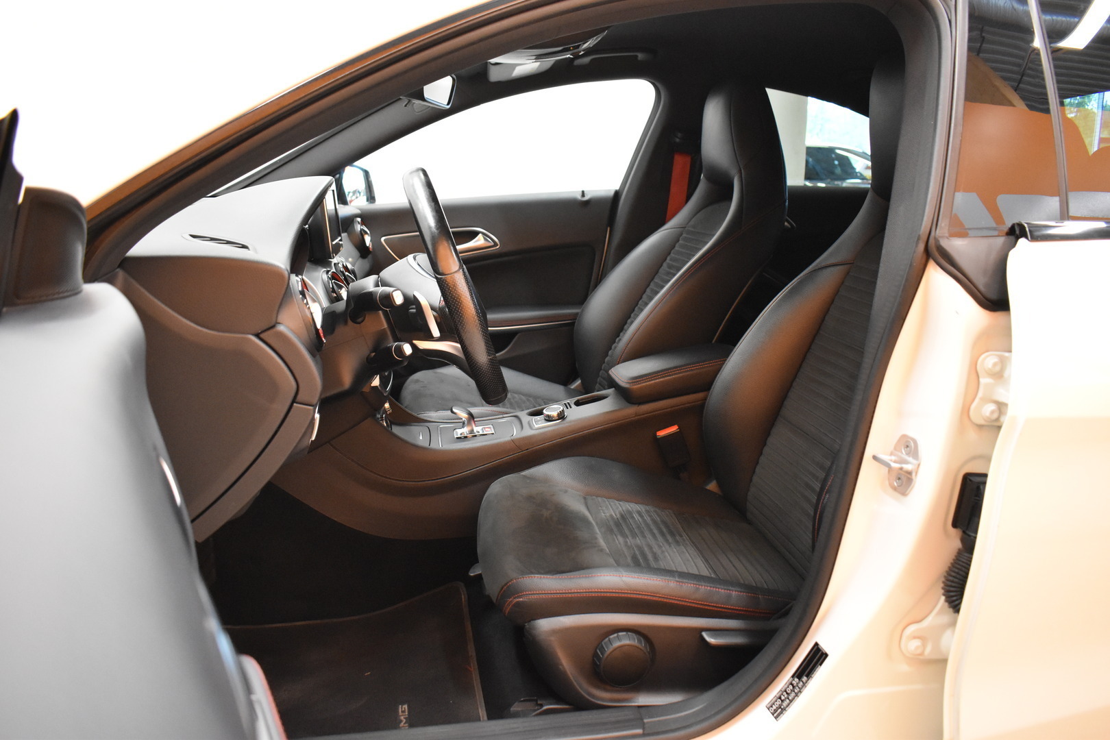 MERCEDES-BENZ CLA 45 AMG 2015