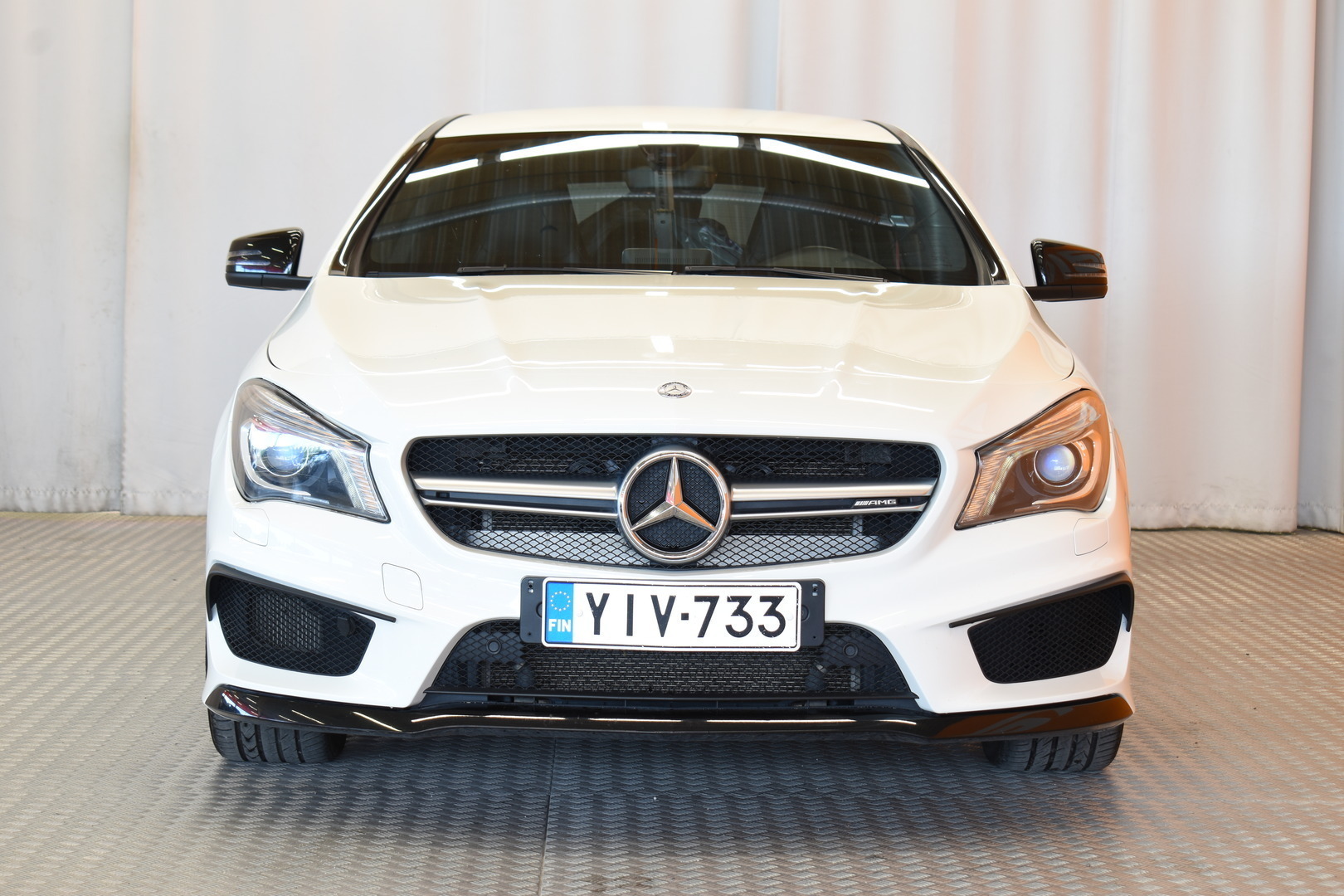 MERCEDES-BENZ CLA 45 AMG 2015