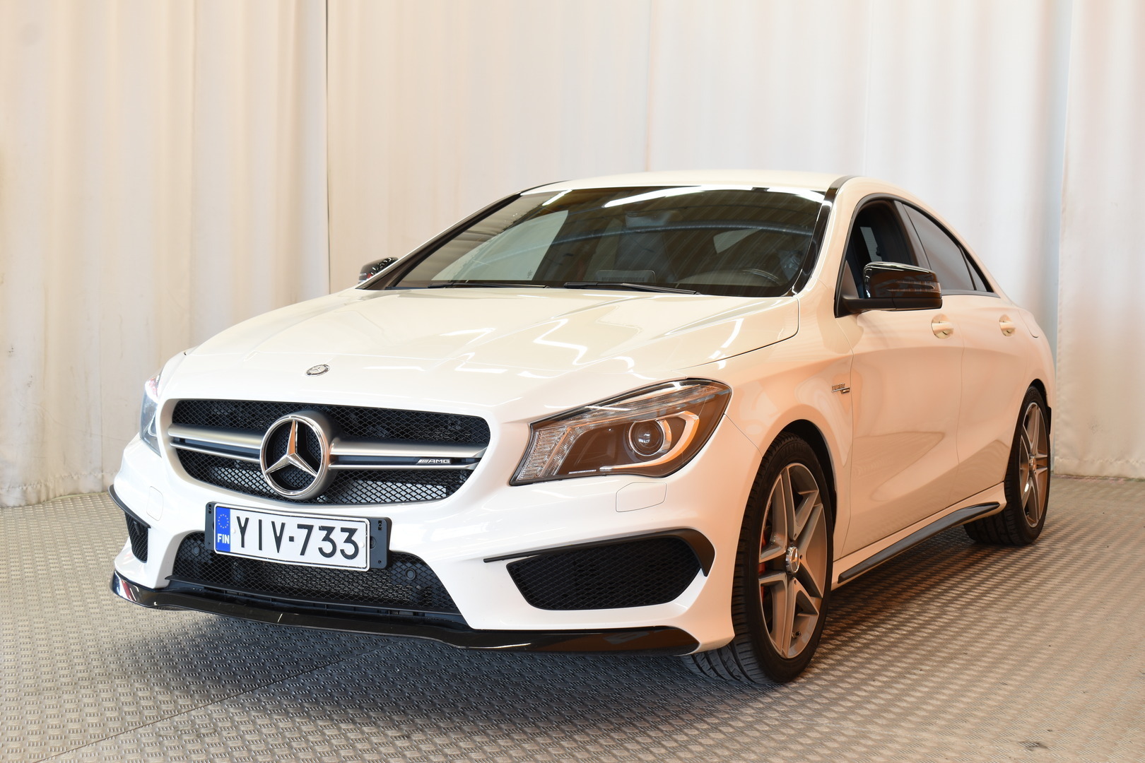 MERCEDES-BENZ CLA 45 AMG 2015