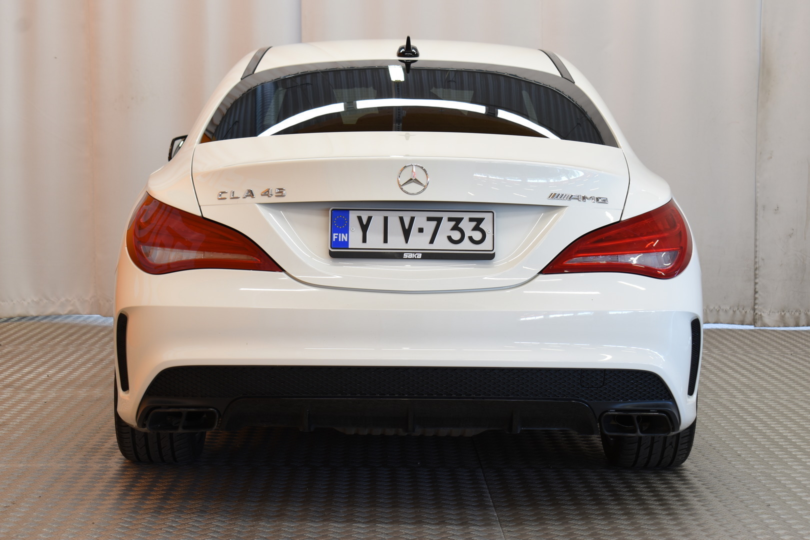 MERCEDES-BENZ CLA 45 AMG 2015