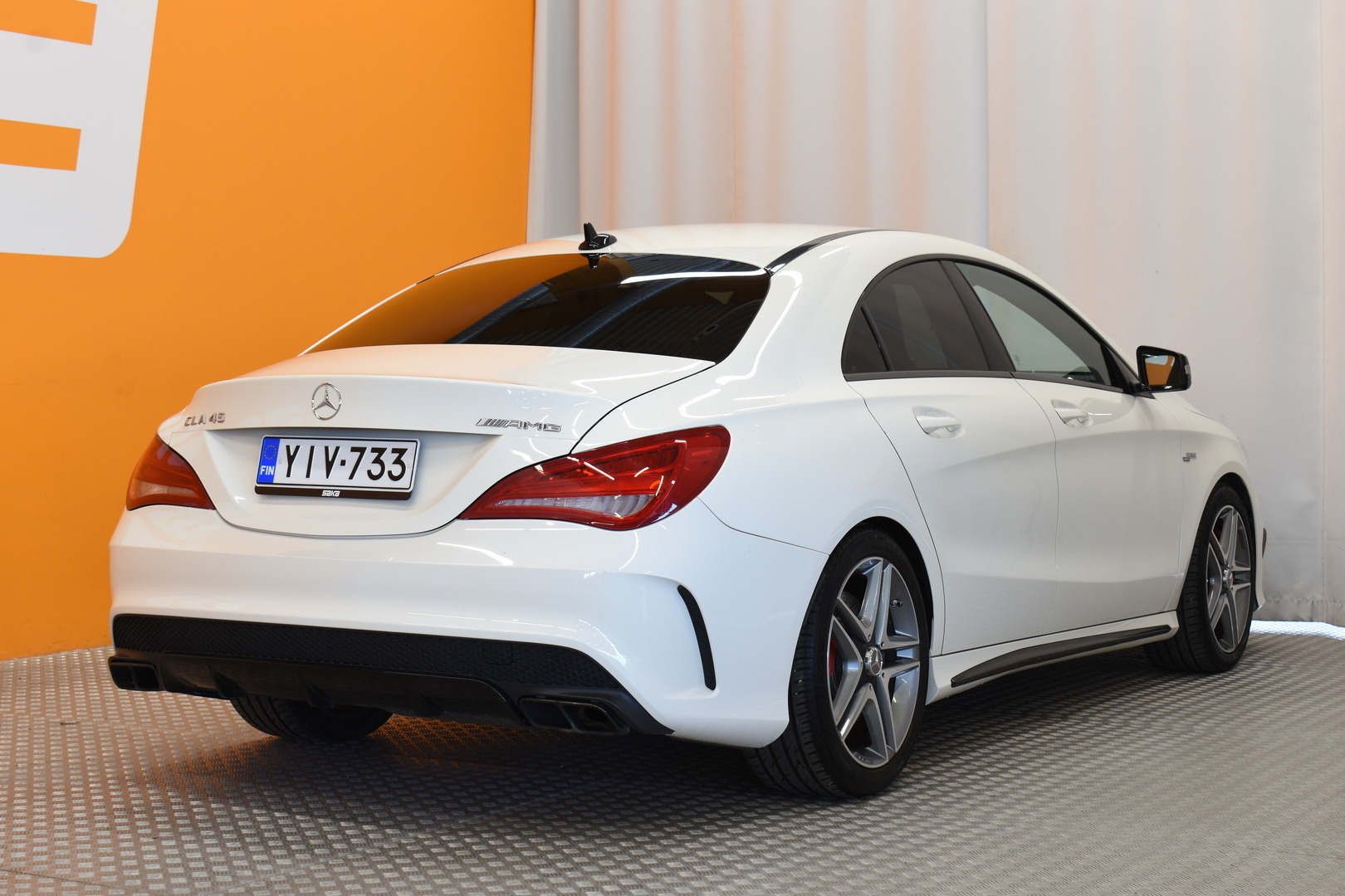 MERCEDES-BENZ CLA 45 AMG 2015