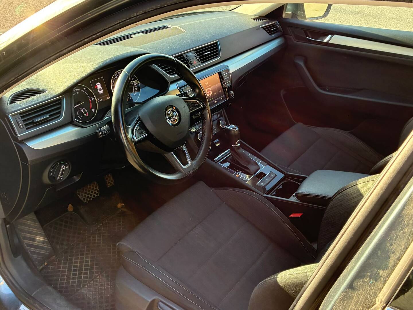SKODA Superb 2017