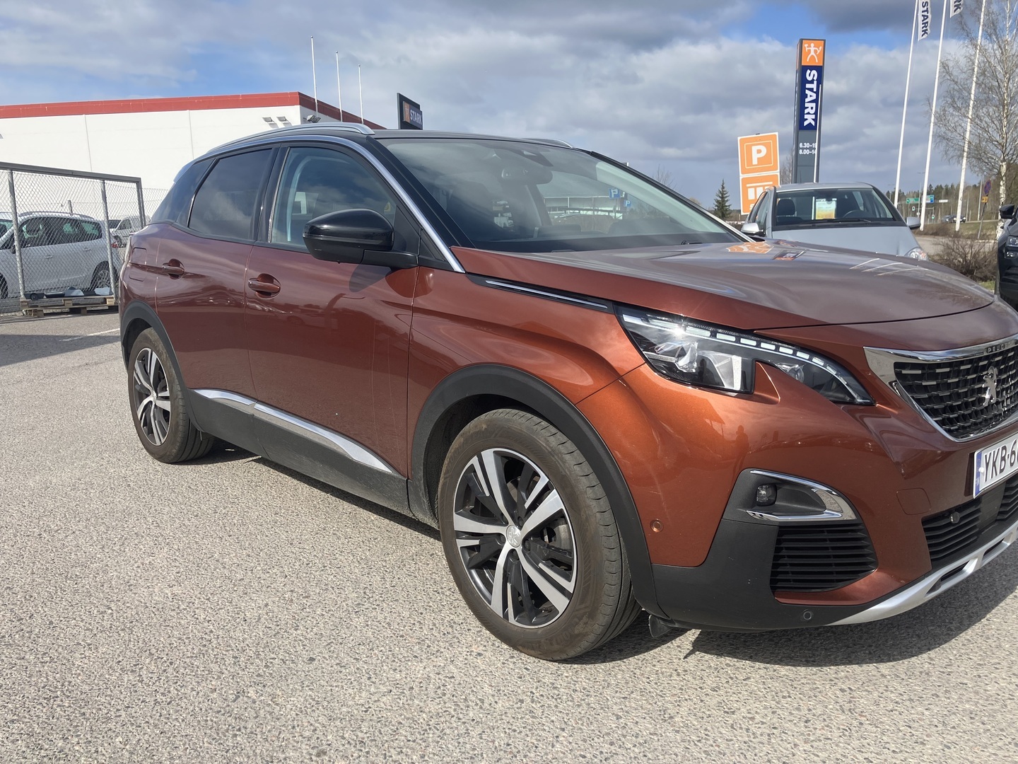 PEUGEOT 3008 2018