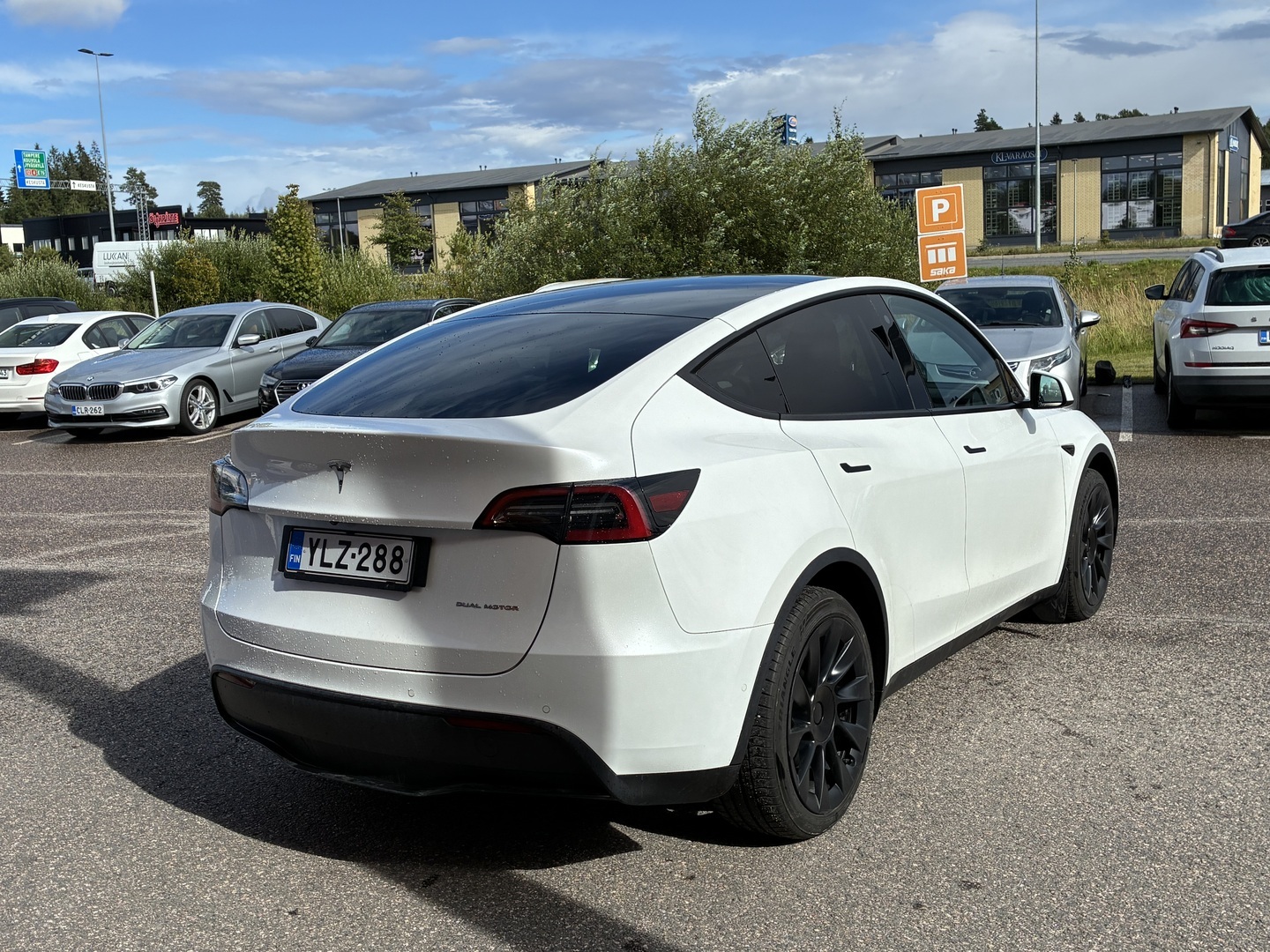 TESLA Model Y 2022