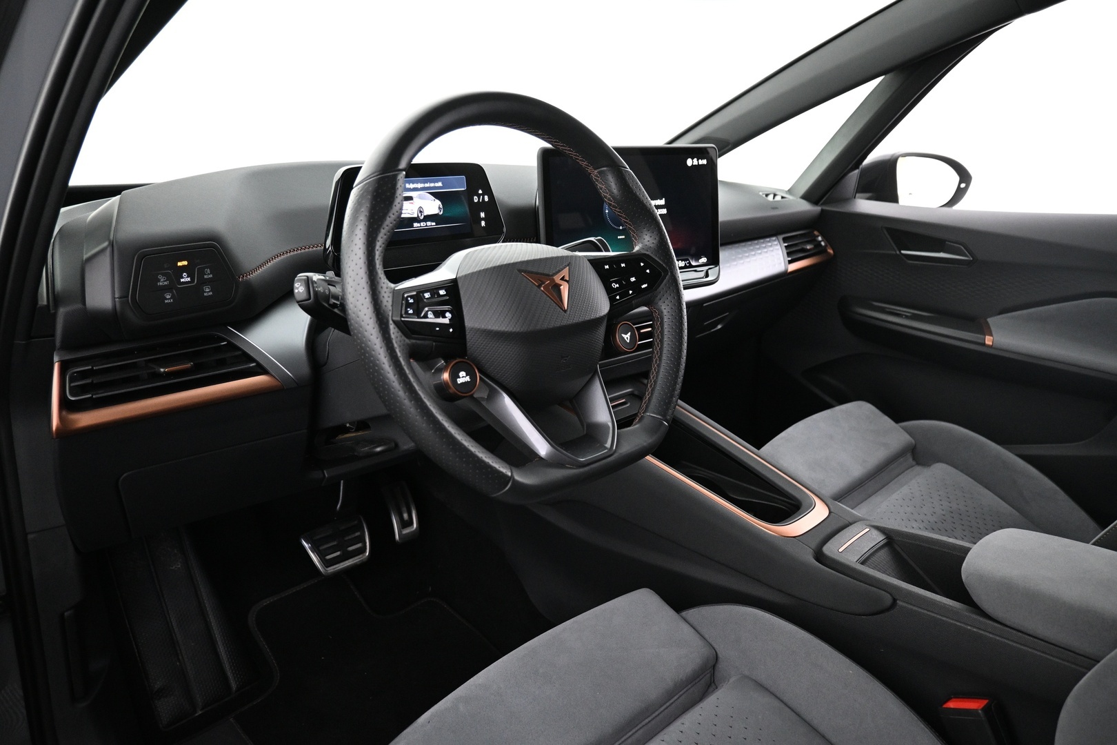 CUPRA Born 2025