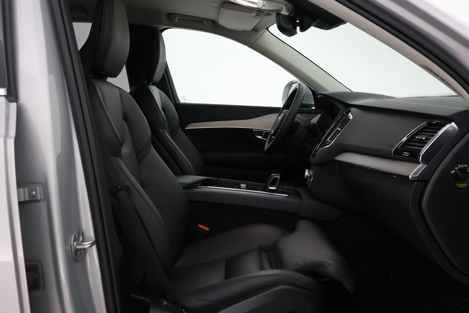 VOLVO XC90 2022