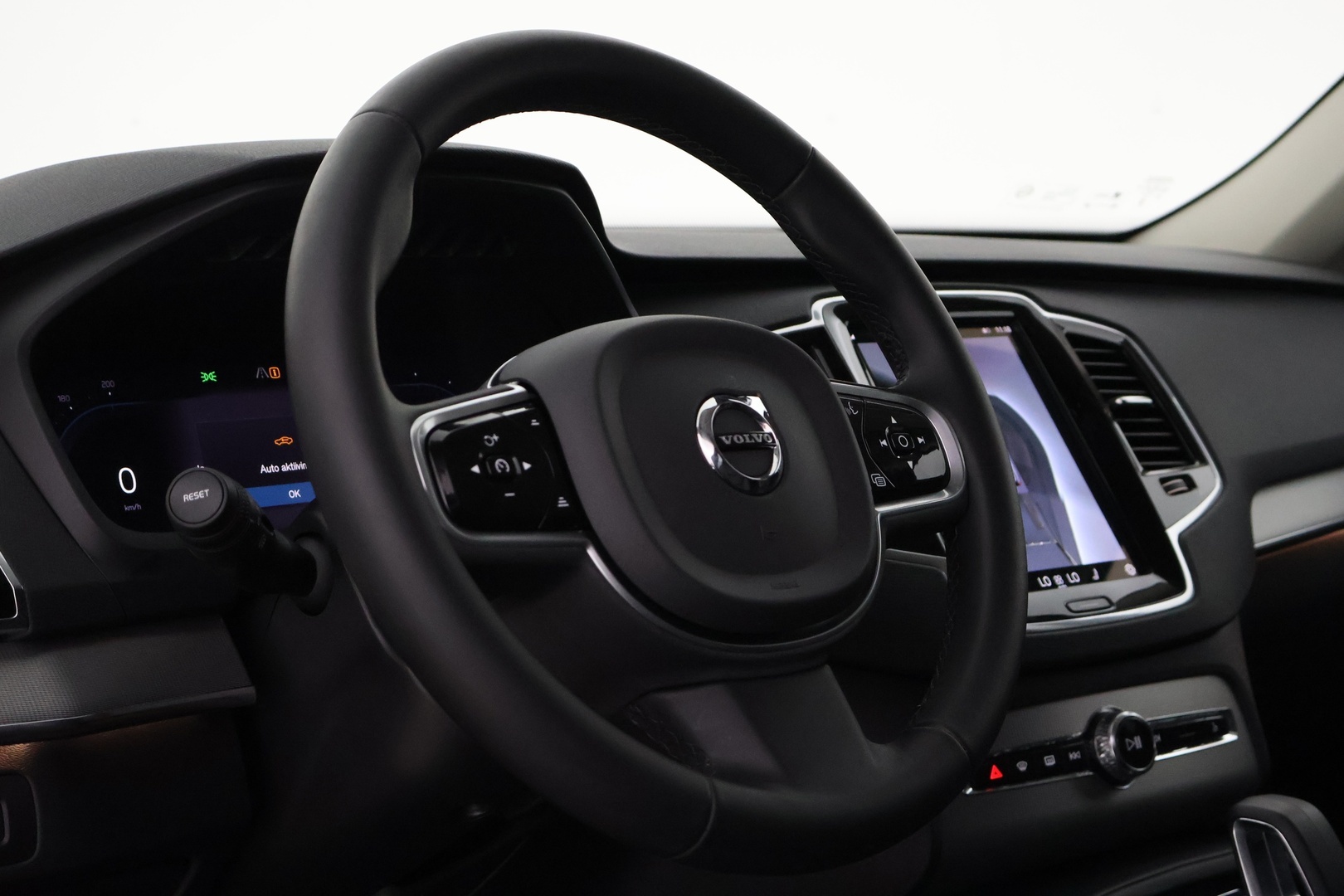 VOLVO XC90 2022