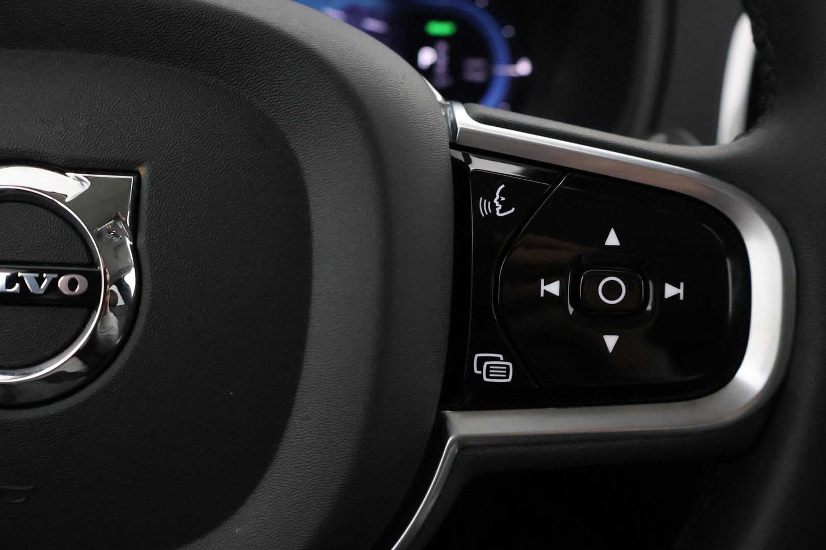 VOLVO XC90 2022