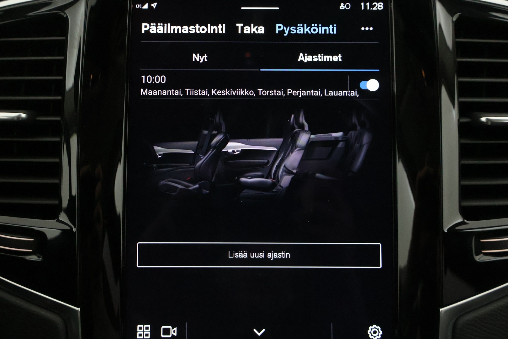 VOLVO XC90 2022