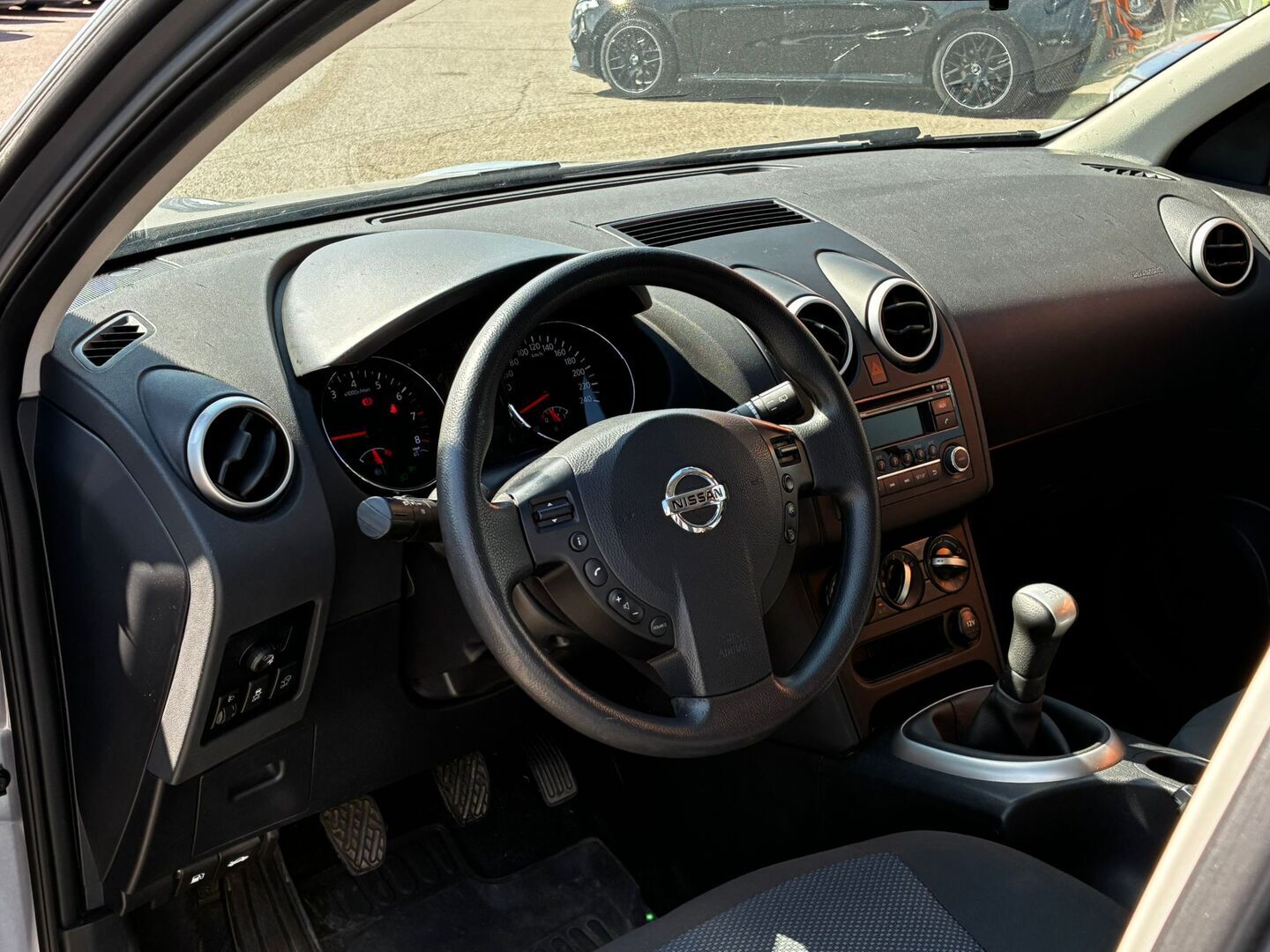 NISSAN Qashqai 2013