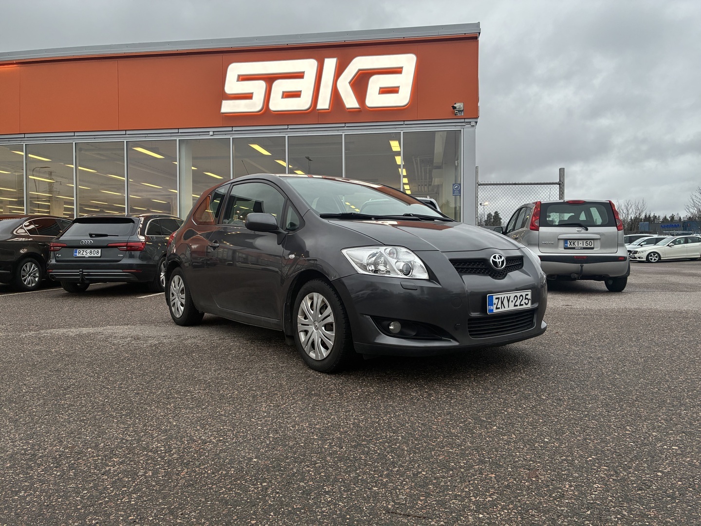 TOYOTA Auris 2009