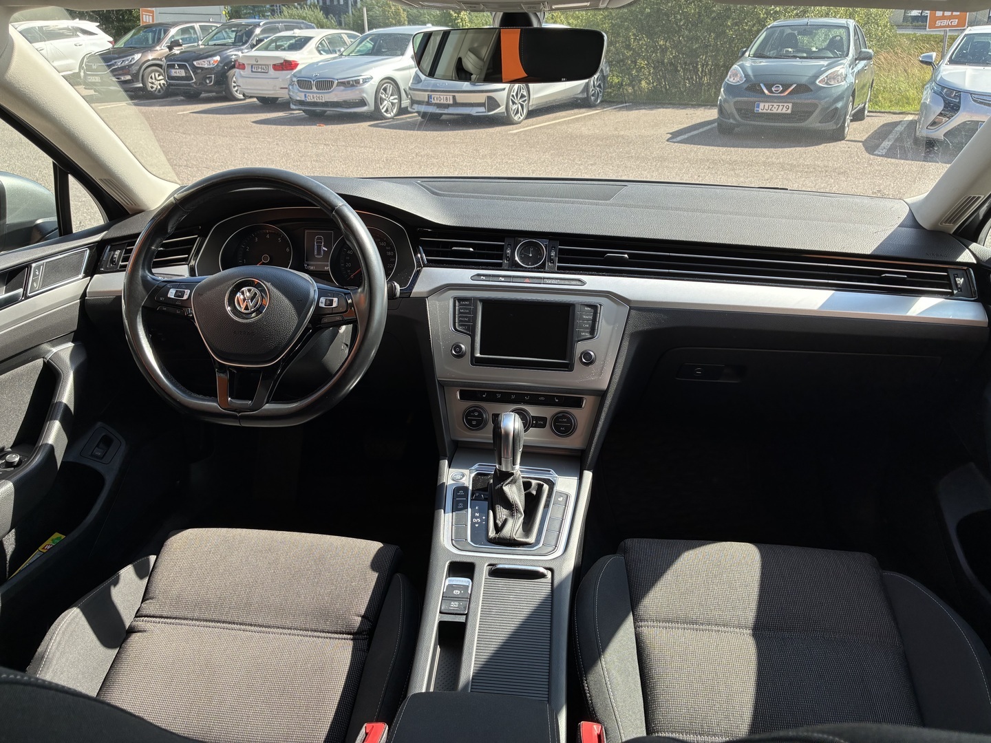 VOLKSWAGEN Passat 2017