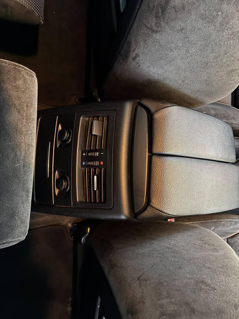 BMW 325 2008