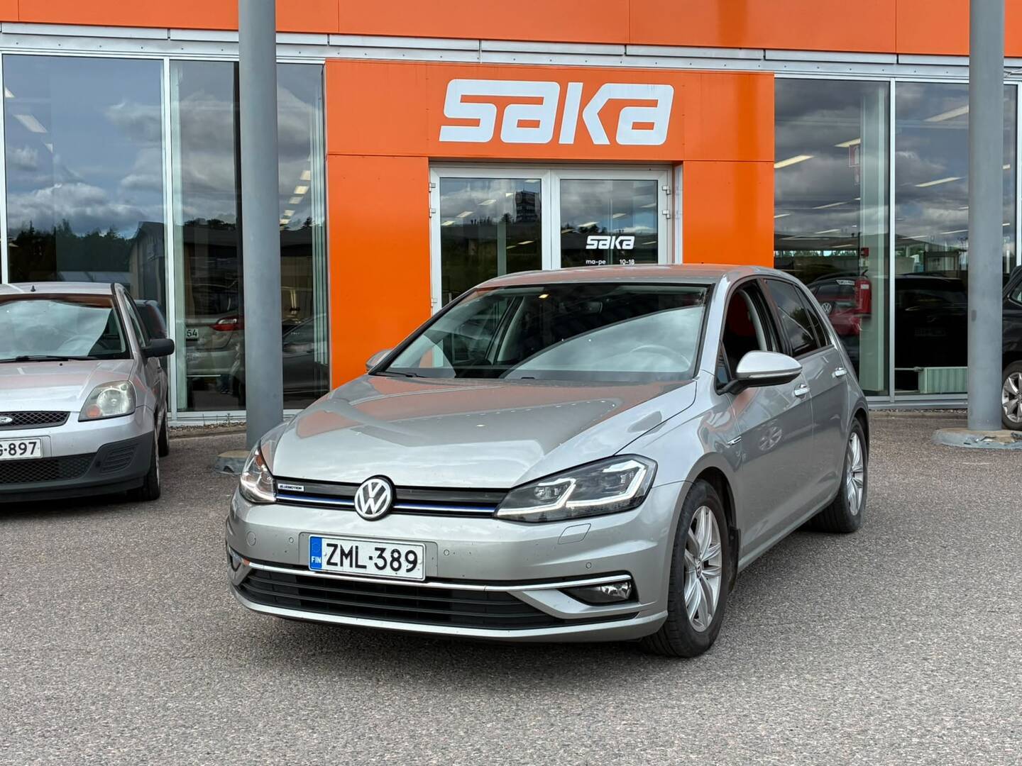 VOLKSWAGEN Golf 2019