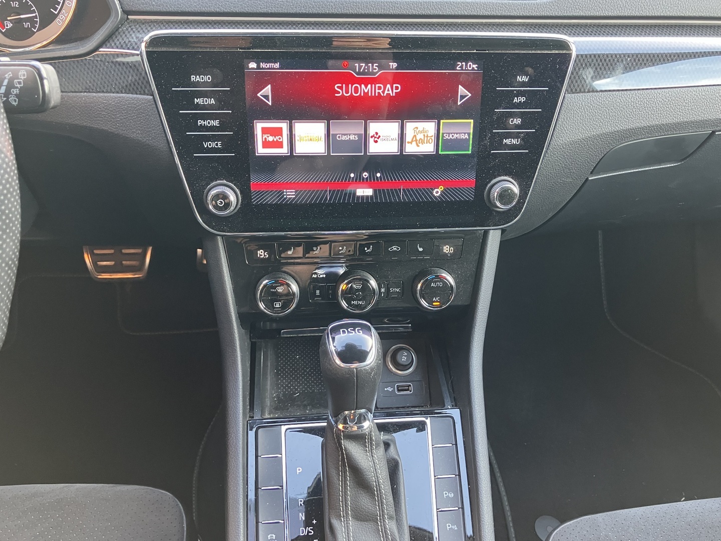 SKODA Superb 2019