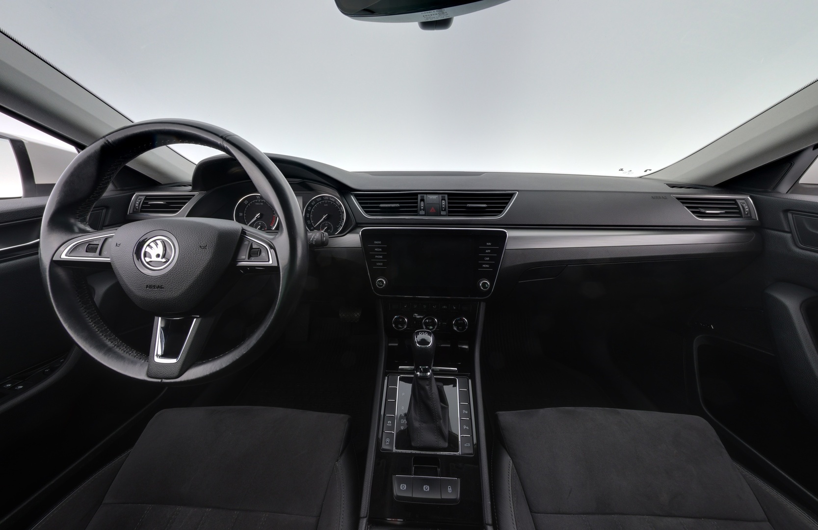 SKODA Superb 2019