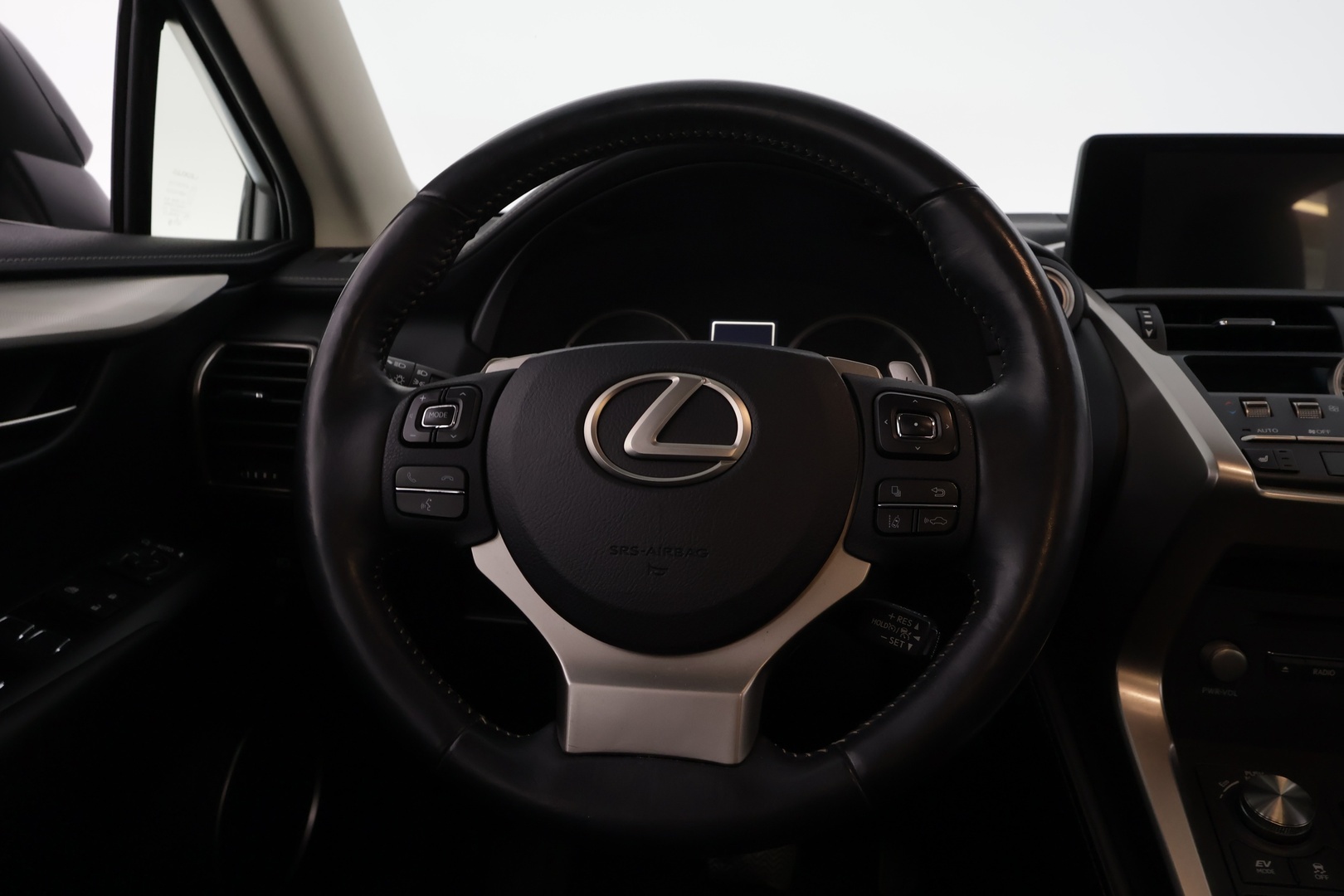LEXUS NX 2019