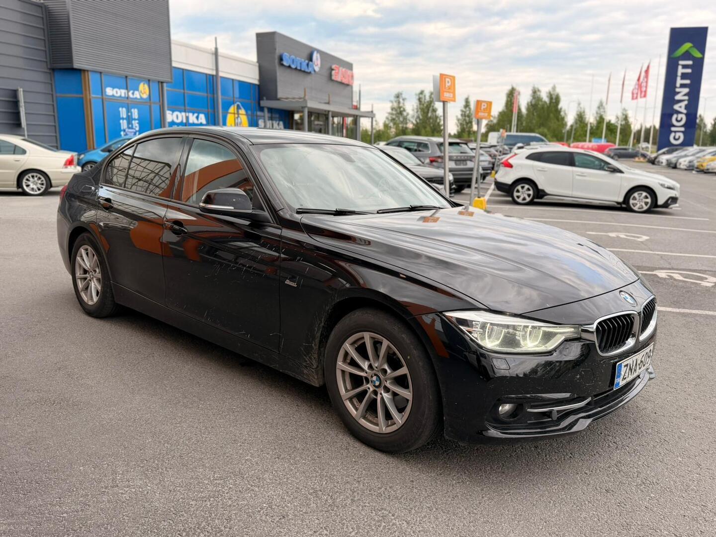 BMW 320 2017