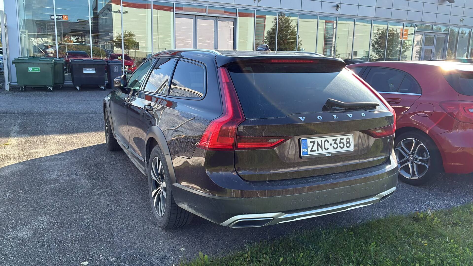 VOLVO V90 Cross Country 2020