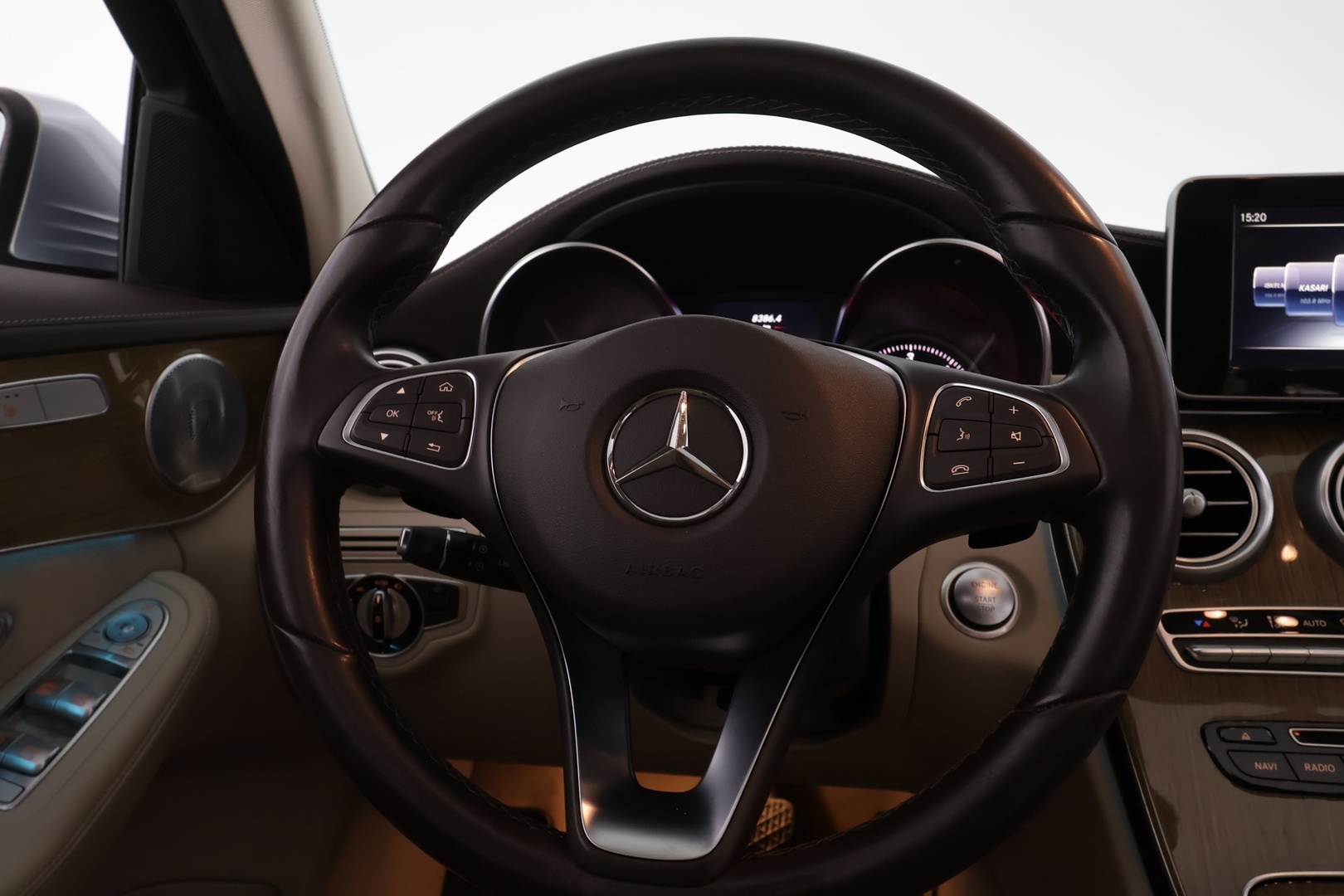 MERCEDES-BENZ C 2017