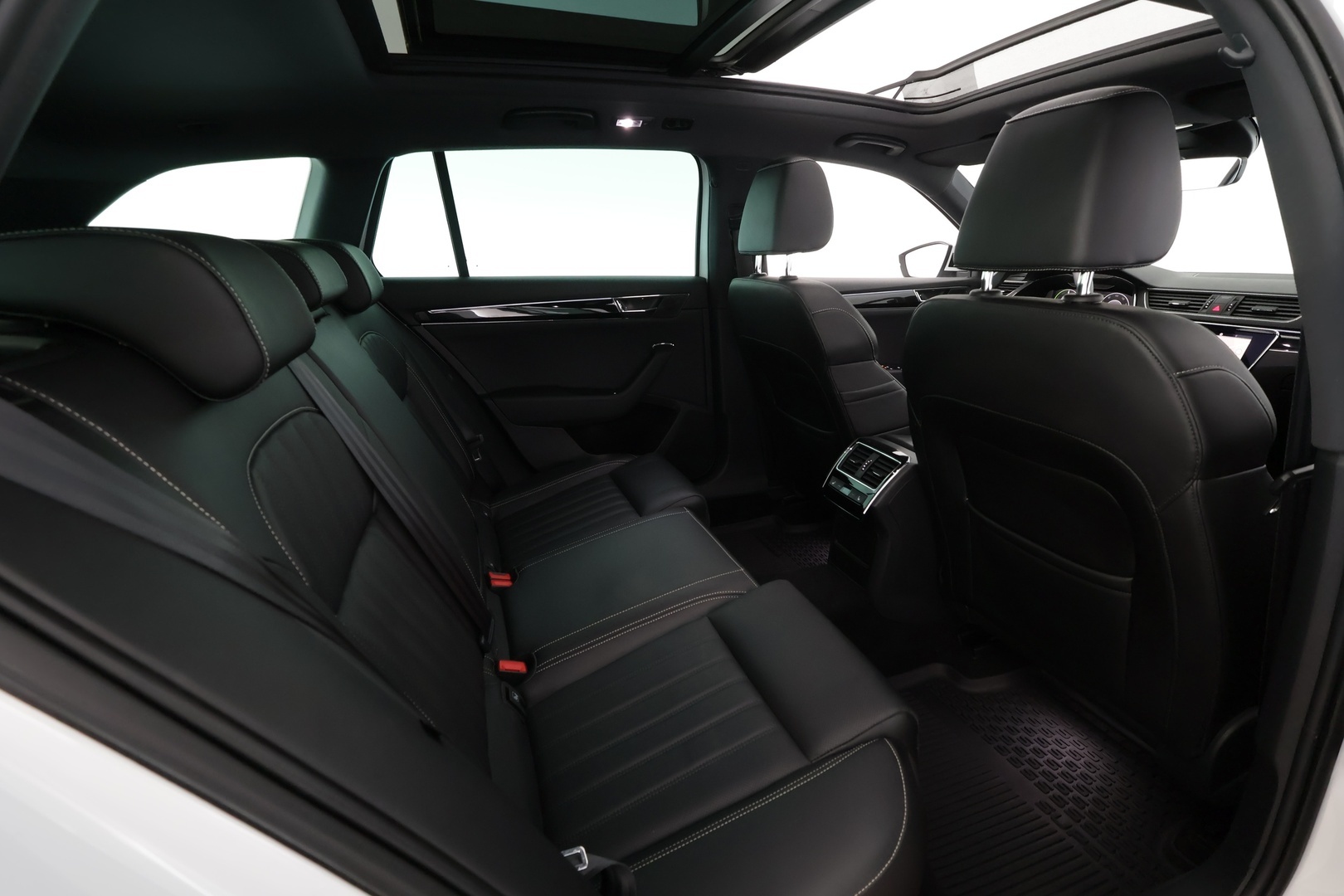 SKODA Superb 2020